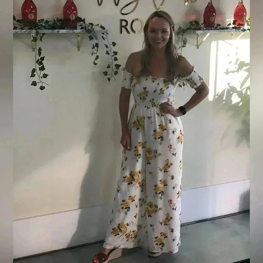 Minkpink Jumpsuit White and Yellow Lemon Bloom Jumpsuit Romper Size Medium - Picture 9 of 10